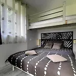 Lesoleilo 4* Mostuéjouls