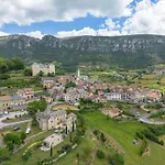 Lesoleilo Mostuéjouls