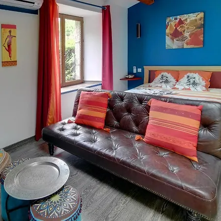 Penzion Lesoleilo Suite Chateau Ou Baume Mostuéjouls