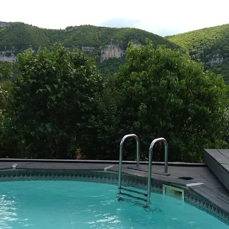 Lesoleilo Suite Chateau Ou Baume 4*