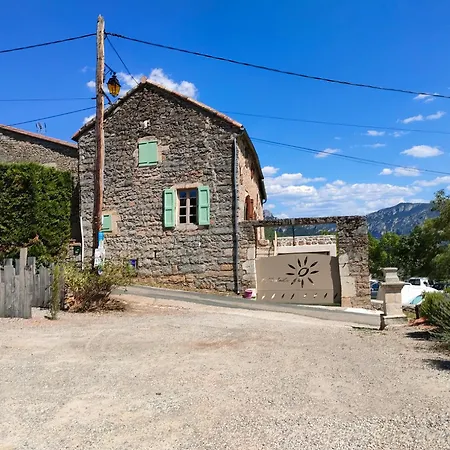 Penzion Lesoleilo Suite Chateau Ou Baume