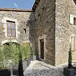 Pensión Lesoleilo Mostuéjouls