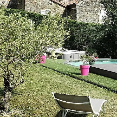 Lesoleilo Chateau Ou Baume Casa de hóspedes 4*