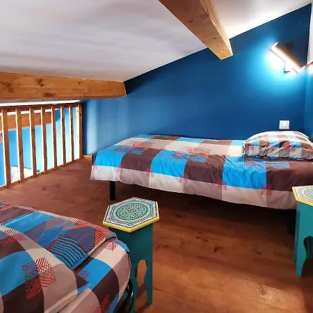 Lesoleilo Suite Chateau Ou Baume ゲストハウス Mostuéjouls