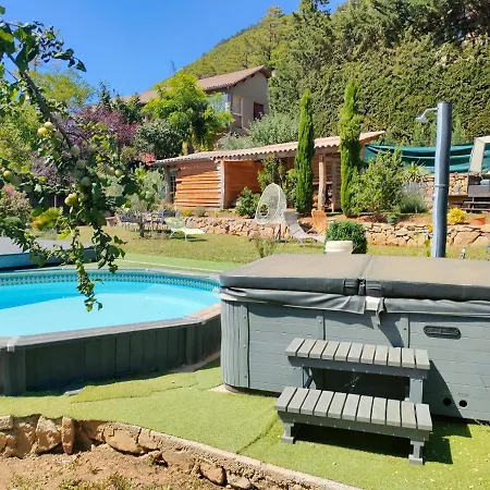 Lesoleilo Gasthof Mostuéjouls