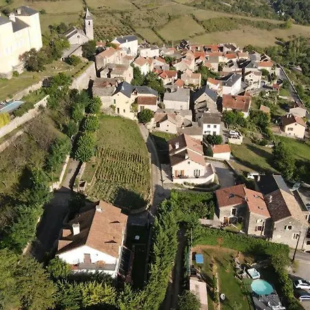 Lesoleilo Hors Petit Dejeuner 4* Mostuéjouls